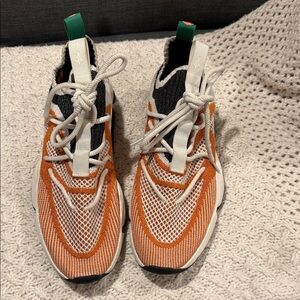 SIA Collective Smoking Vultures
420 Sneakers Men’s 13